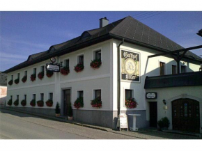 Gasthof-Pension Höller
